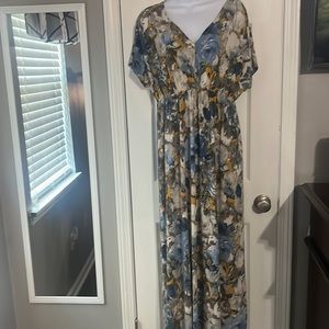 Ladies maxi dress